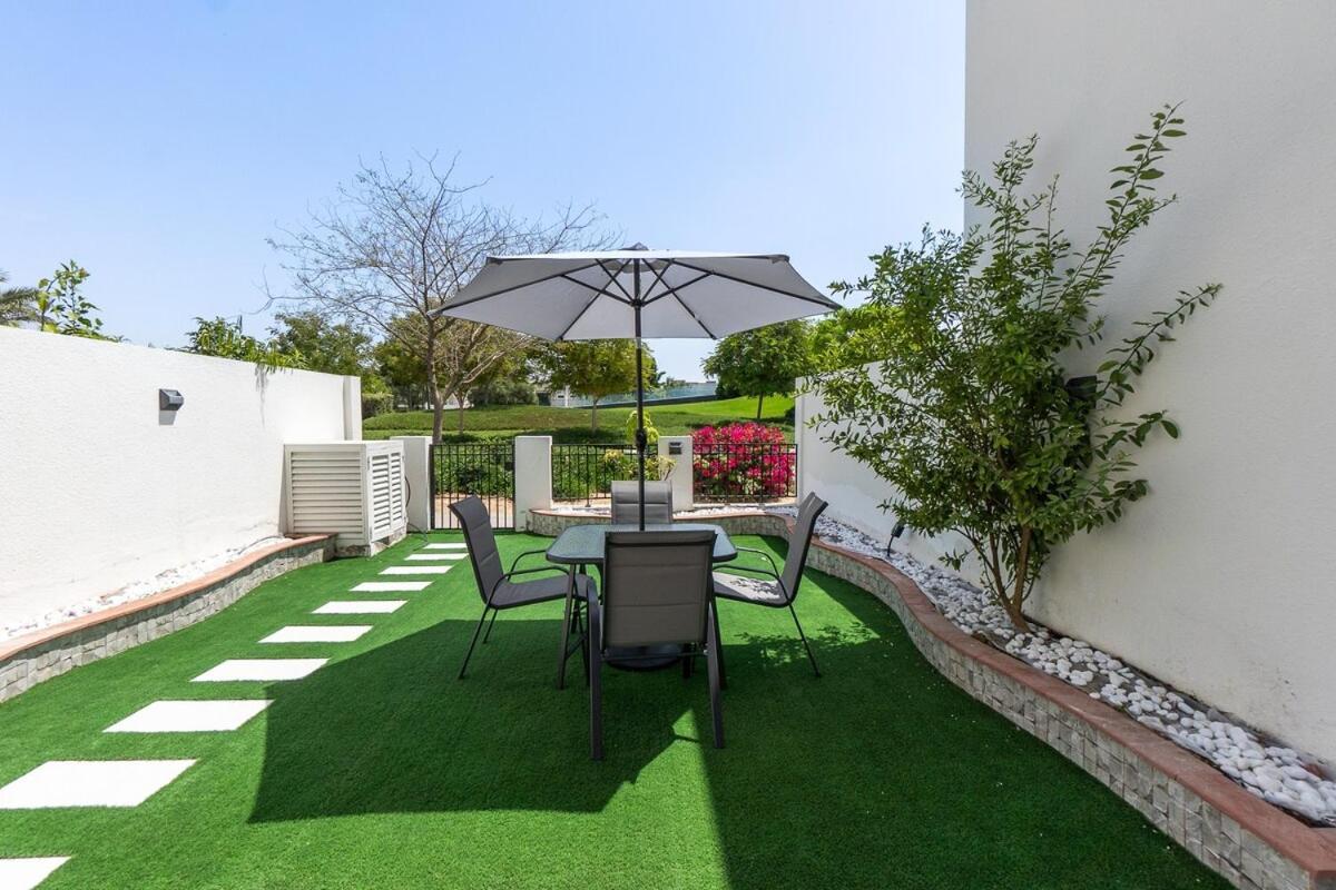 Apartment Cozy Stylish 3-bedroom At Damac Hills With Golf Course View Dubai