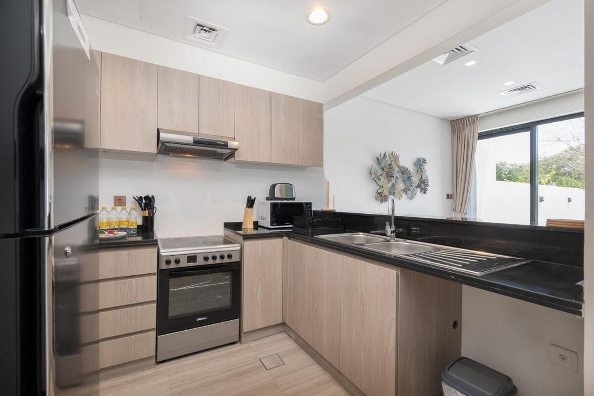 Apartment Cozy Stylish 3-bedroom At Damac Hills With Golf Course View *