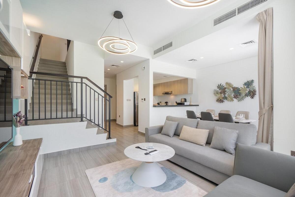 Cozy Stylish 3-bedroom At Damac Hills With Golf Course View Dubai